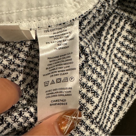 NWT Loft Tweed shorts - Picture 6 of 7